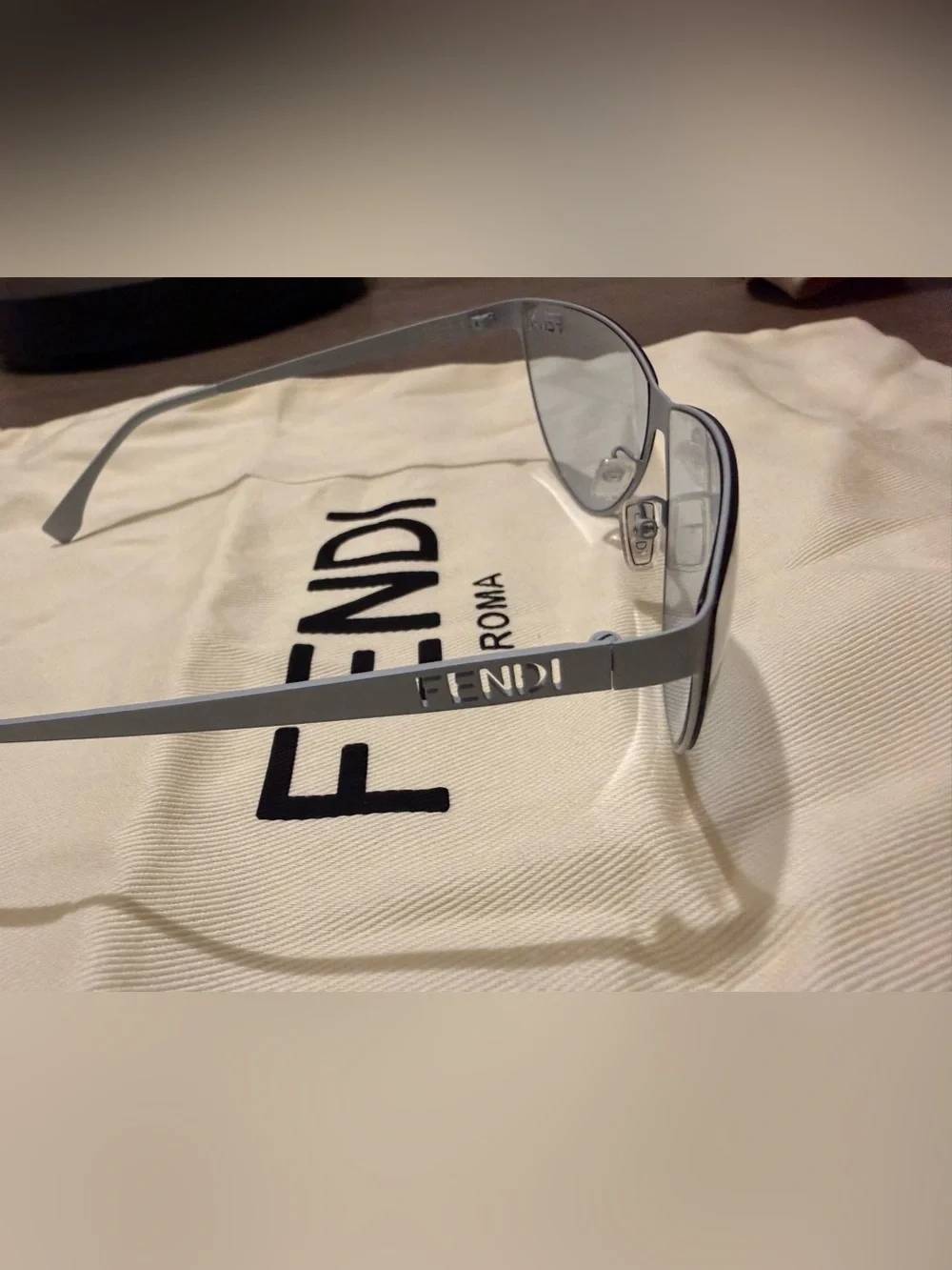 Fendi Cat-Eye Shield Sunglasses FE40138U Grey/Silver Metal